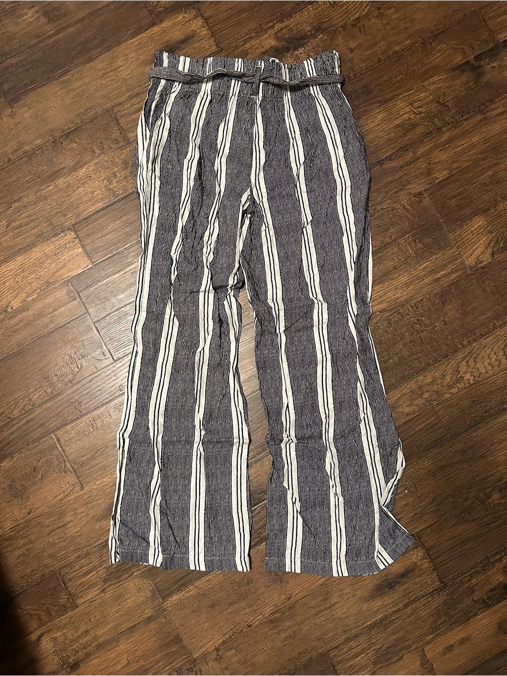 Striped Wide-Leg Paperbag Pants in Navy & White